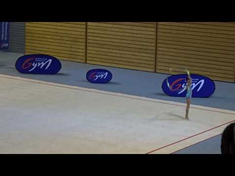 Leelou Aznar cerceau - Nat B 10-11 ans - France Chambéry 2017