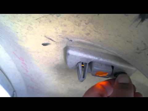 06 Chrysler 300 SRT8 Side Marker Removal
