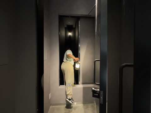 Shhh 🤫 Secret bar in Tokyo! #tokyo #Japan #speakeasy #secretbar #hiddenbar #tokyobar