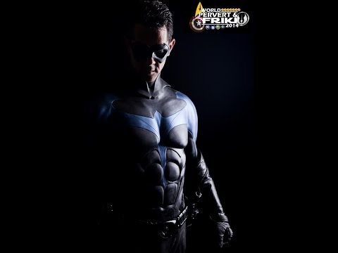 Nightwing vs Gambit - World Pervert & Friki 2014