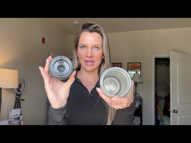Vídeo relacionado con YETI Rambler Bottle Chug, Vacuum Insulated Stainless Steel Bottle with Chug Cap, Navy, 26 oz (760 ml)