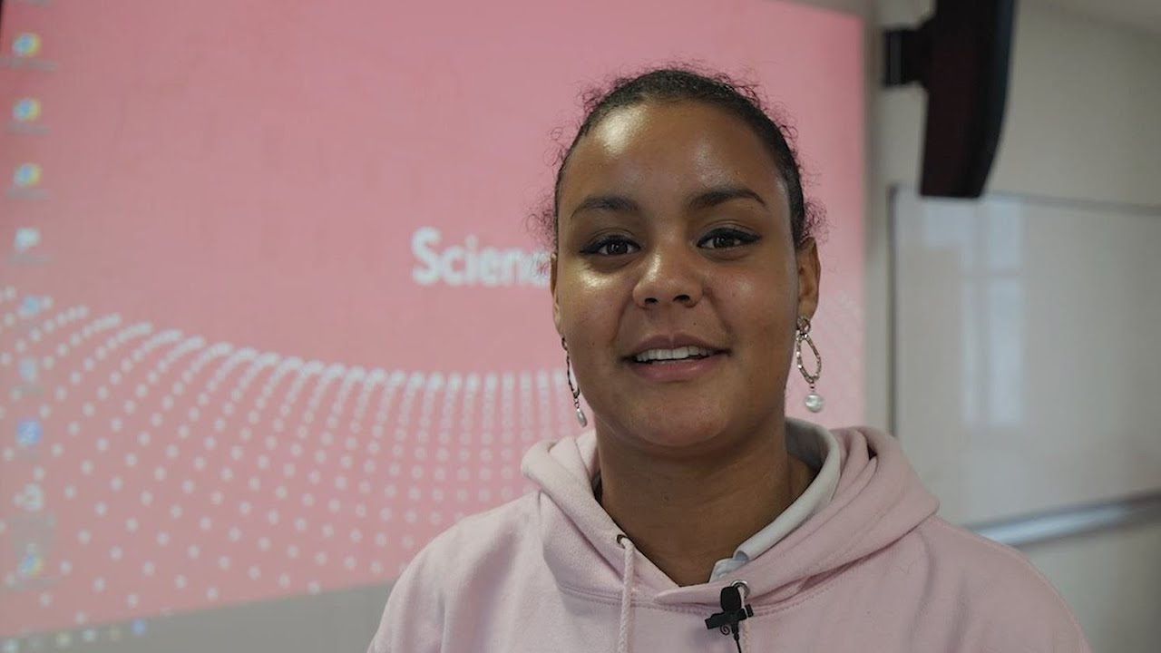 Naomi, étudiante à Sciences Po Poitiers et athlète de haut niveau