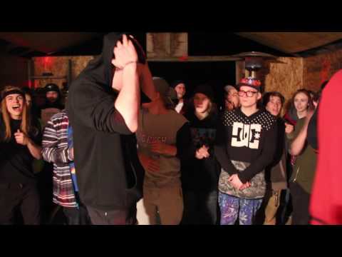 Big Bird vs Mr. Deal