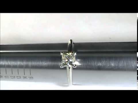 1 06ct Princess Cut Solitaire Ring L192