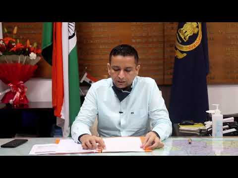 DC Jalandhar Mr Ghanshyam Thori briefs about the latest situation on Covid-19 and said that the district administration is giving major focus on saving the precious lives of people from the pandemic. He also shares the details of co-morbidities of 63 fatalities reported in Jalandhar including diabetes, hypertension diabetes with hypertension, chronic kidney diseases, coronary artery disease and others. He appeals those having such co-morbidities to come forward for testing without taking any risk. He also explains about the level-1, level-II and level-III facilities along with beds, beds with piped oxygen supply and ICU beds with or without ventilators. He said if any Jalandhar resident wants to go to private hospital then it is requested he or she check on Jalandhar.nic.in or may call on 0181-2224417 to check about bed availability so that there is no wastage of time in starting treatment.