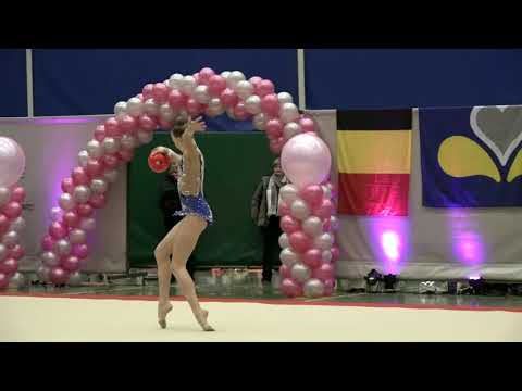 Vodopyanova Yulia 2003 ARM ball