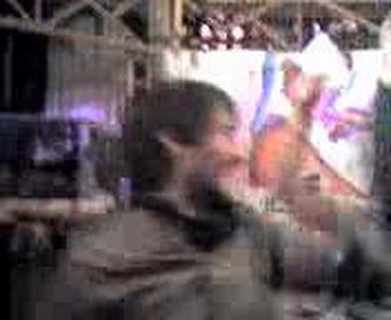 Tiefschwarz show a Londra