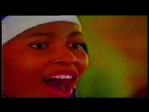 Holy Cross Choir - Ngaphesheya (VHS, 1997)