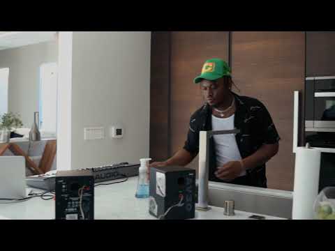 Blxst - The Cook Up (Episode 1) "My Emotions"