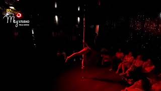 Pole Dance Show   @Marinamey    - Pensão Amor