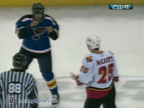 Darren McCarty vs Jamal Mayers Nov 4, 2006