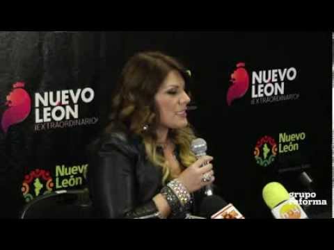 Diana Reyes en Jenni Vive!