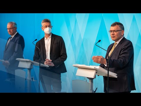 Video in Gebärdensprache: Pressekonferenz nach der Kabinettssitzung (29.03.2022) - Bayern