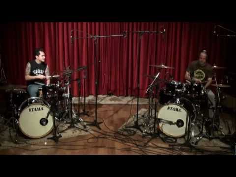 Duelo de bateristas - João Barone e Mike Maeda