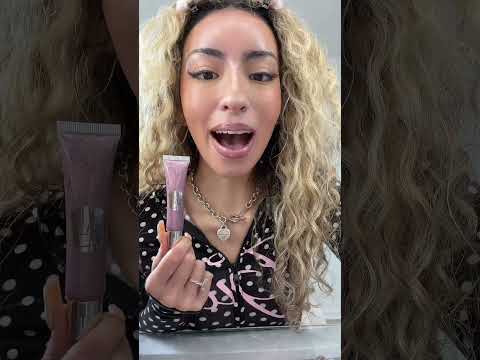 I found the most glittery gloss