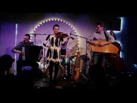 Hohka - Moukku (Live at Lavaklubi)