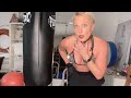 G Wie Gummistiefel Oder Glitzerbikini Oder StaiGu
