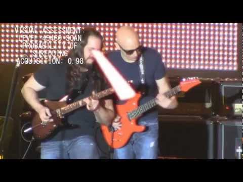 How John Petrucci learns new songs