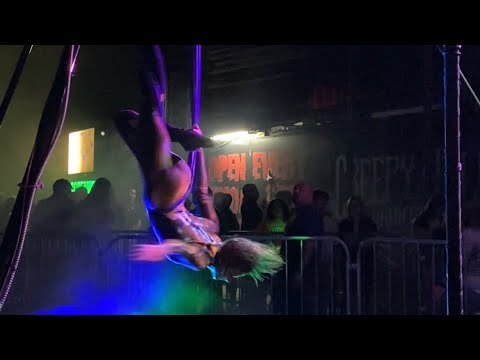 Promotional video thumbnail 5 for Southpaw Silks & Burns