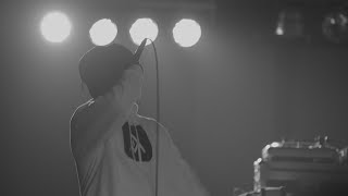 Videoklip Nerieš - Obyčajní chalani s textom piesne