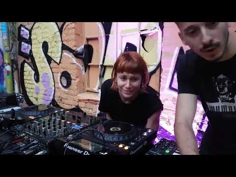 najbolji improv comedy duo u gradu (tonota x varboska live medika 9.7.)