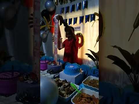 money cake surprise for Tatay Norberto.