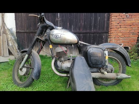 ČZ 175/05 de luxe. Taková poctivá stodolovka 😁 ukázka