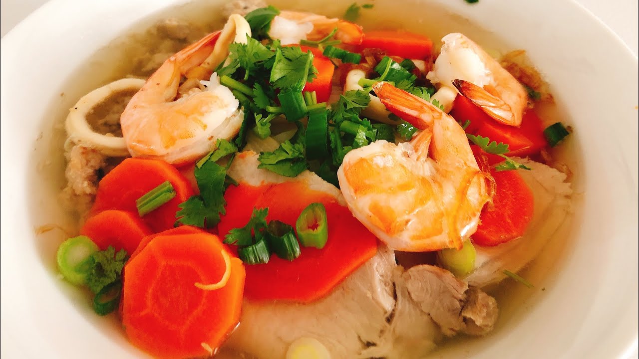 Cách Nấu Hủ Tiếu Sườn