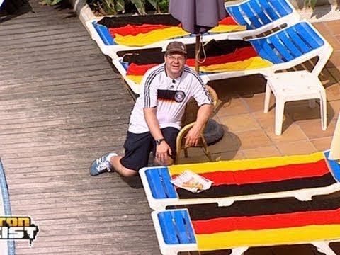 Der Handtuch-Kampf - Elton reist