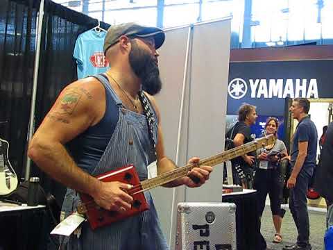 Reverend Peyton Plays A Cigar Box Guitar @ The 2018 Summer NAMM SHOW