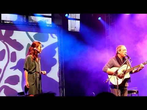 Toquinho com Verônica Ferriani [Fala, Canção] (8/2013) 1-16