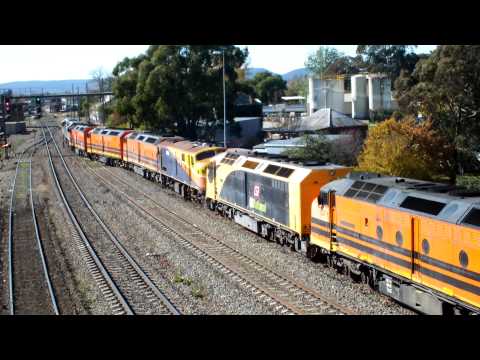 Aurizon CLP CLF 421 loco transfer Goulburn 16 5 2014