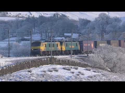 90045 & 90046 on 6S44 at Greenholme 31/01/19.