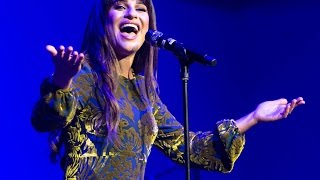Lea Michele - Don't Stop Believing (London Concert)