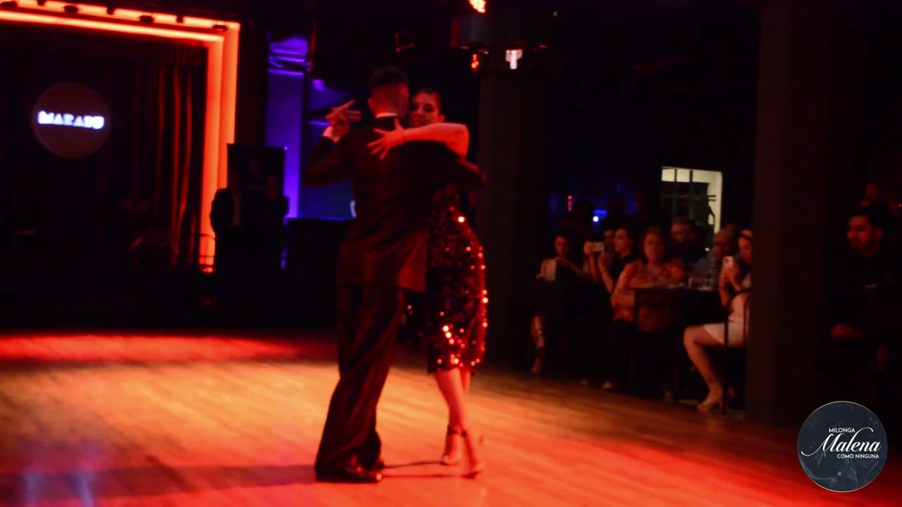 Video thumbnail for Roxana Suarez & Javier Rodriguez en la Noche Aniversario: 11 años de Milonga Malena !! 1/4