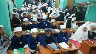 শিক্ষার্থীদের সবক প্রদান