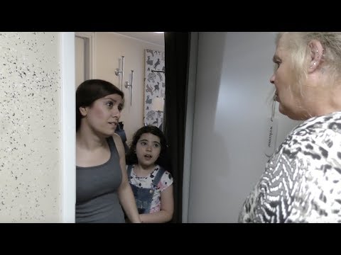 Mia och Mirjam -Grannsämja