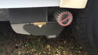 preview picture of video 'Truma SE mover - how to remove from wheels manually'