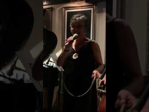 SUMMERTIME  CRISTINA LONGO