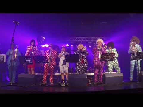 Ze Quaffeurz - Von Freund zu Freund - Martin Scharnagl - Viera Blech (LIVE)