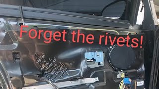 Replacing a Crown Victoria Window Motor - The easy way!