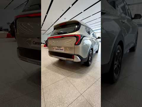 Kia Carens Clavis facelift 2025 is here