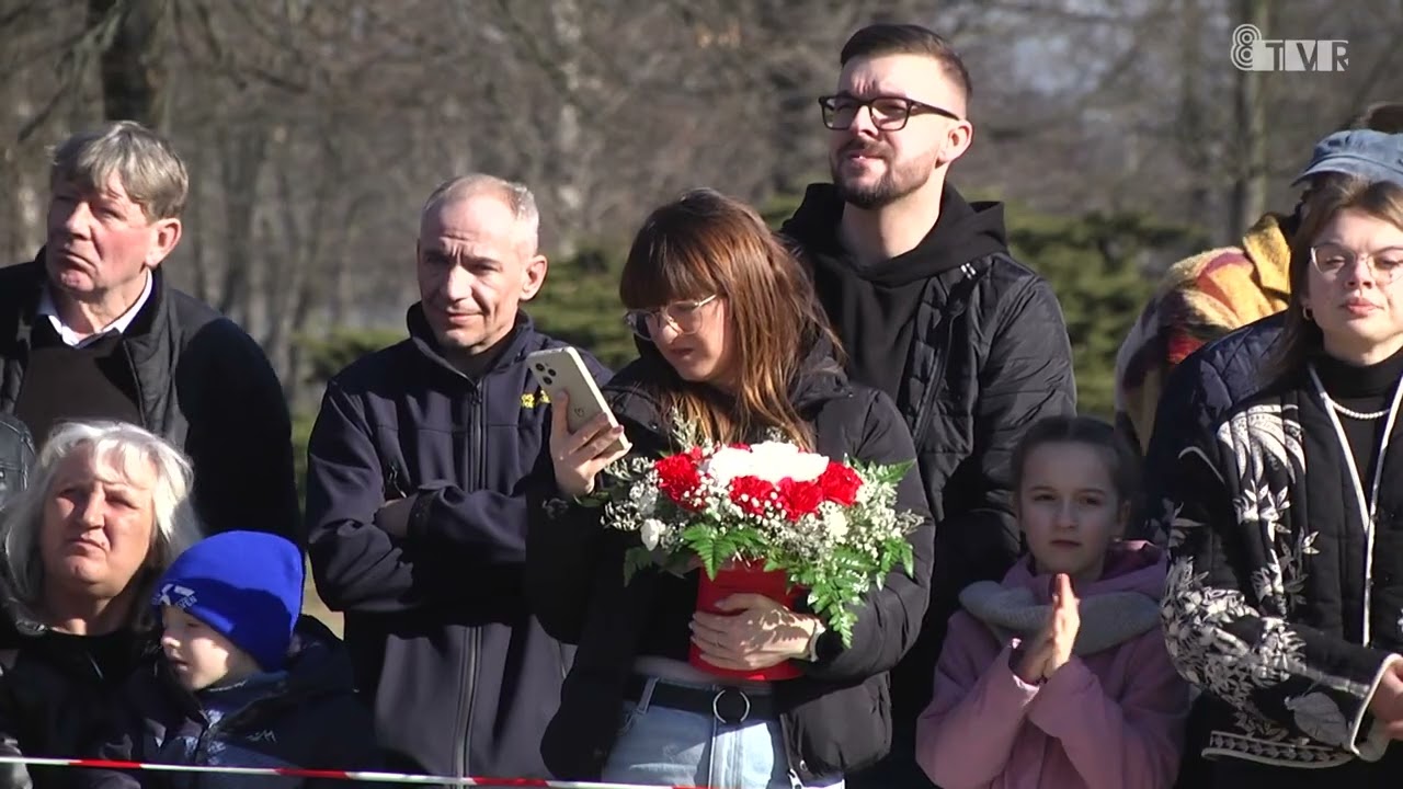 Przysięga Dobrowolnej Zasadniczej Służby Wojskowej w 15 Brygadzie Łączności w Sieradzu