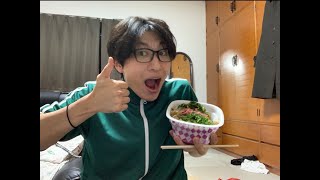 深夜のすき家でマグロたたき弁当を食べるはずだった大学生の動画