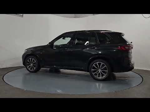 BMW X5 4WD M-Sport Auto - Image 2