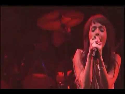 オリヴィア・ラフキン Olivia Lufkin - Let Go LIVE