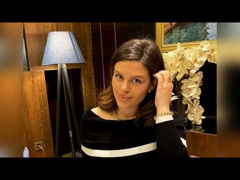 Learta lajmërohet nga vendi i punës, kaq bukur qenka veshur!