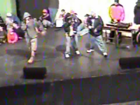 Tocata en copiapo hip hop 2003 ( encaramados, estrictos, masue, VCE)