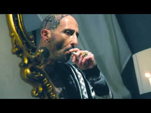 TAKESHY KUROSAWA   Preview COLLECTION F W 2017 18