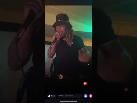 9ine - Boss Talk live performance (Cost 2 cost)